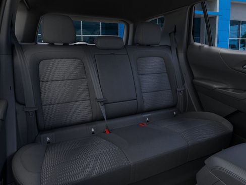 New 2026 Chevrolet Equinox LT image 17
