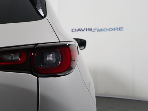 Certified 2025 MAZDA CX-5 AWD 2.5 S w/ Select Package image 6