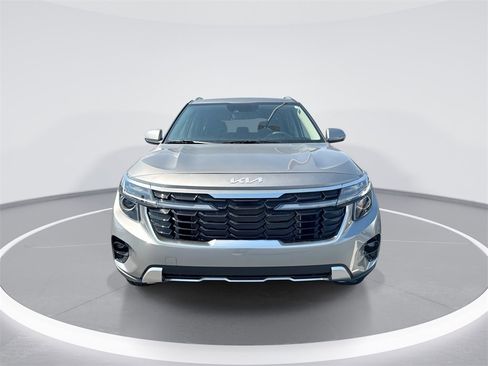 New 2026 Kia Seltos S image 3