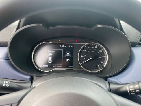 New 2025 Nissan Versa SV w/ Trunk Package image 10