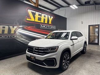 Used 2023 Volkswagen Atlas Cross Sport SEL Premium R-Line AWD/4WD video 1
