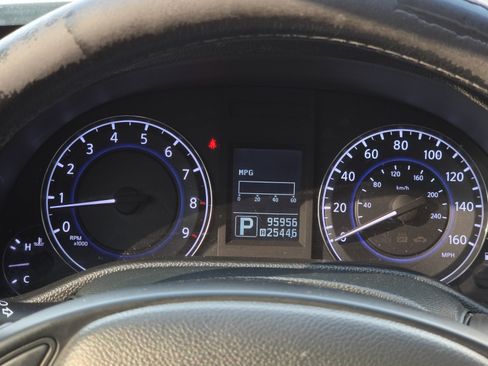 Used 2013 INFINITI G37 x Sedan w/ Premium Pkg AWD/4WD image 15