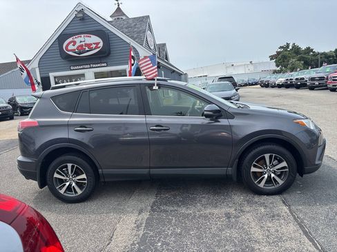 Used 2017 Toyota RAV4 XLE w/ Plus Special Value Package AWD/4WD image 11