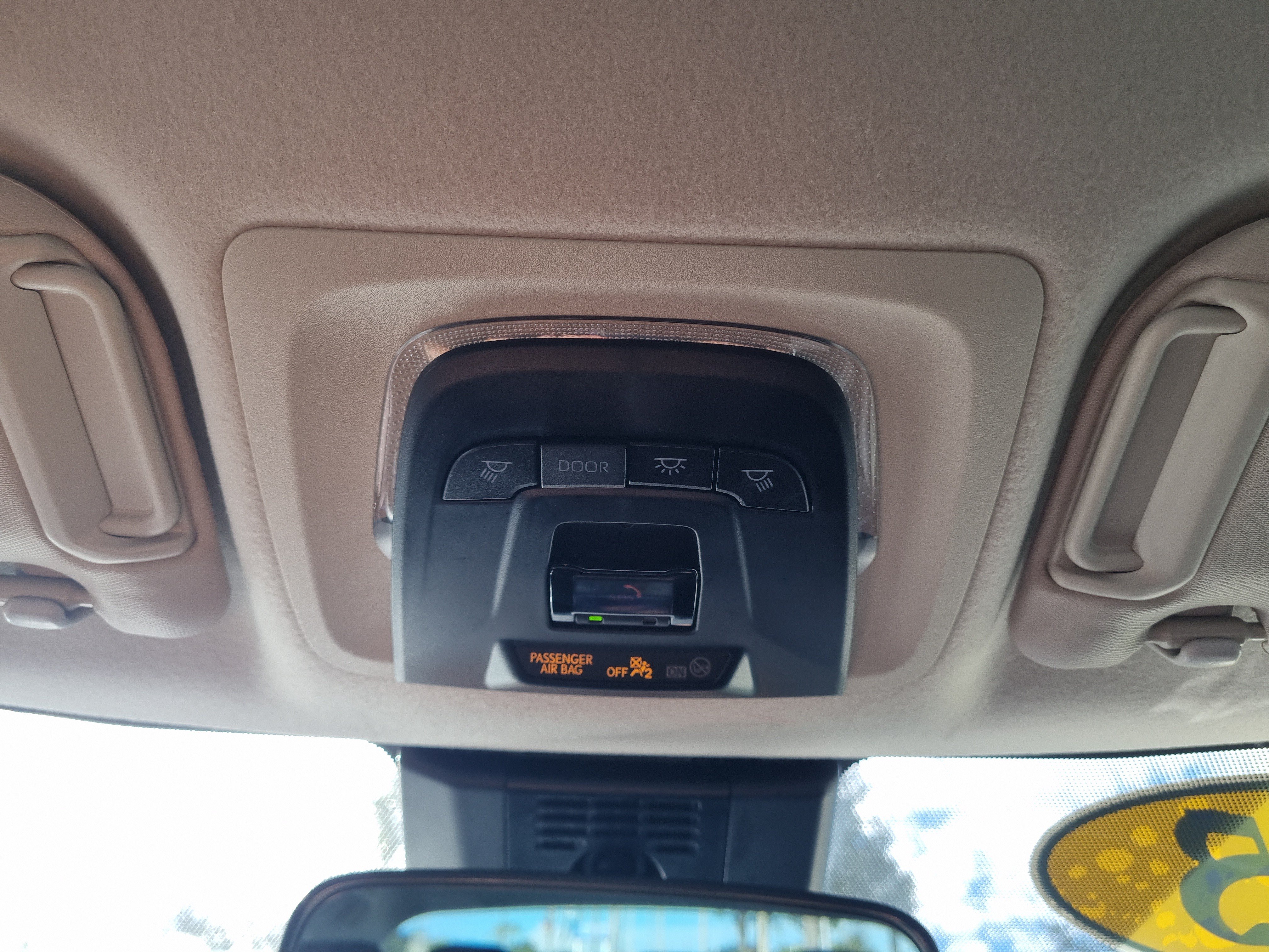 Used 2025 Toyota Corolla LE FWD image 34
