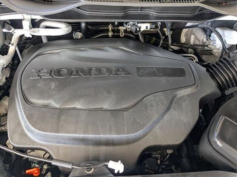 Certified 2023 Honda Odyssey Touring image 24