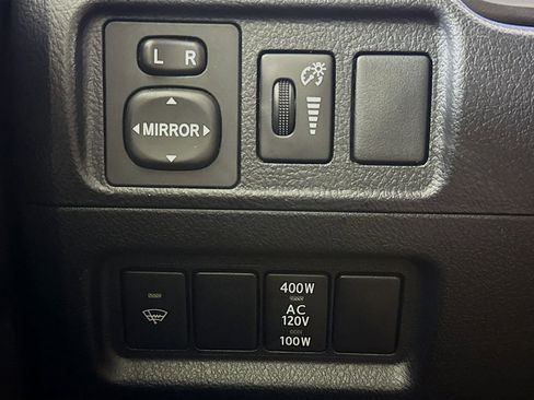 Used 2019 Toyota 4Runner SR5 image 9