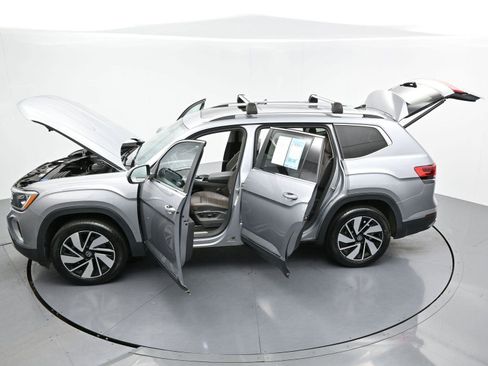 Used 2024 Volkswagen Atlas SEL image 47