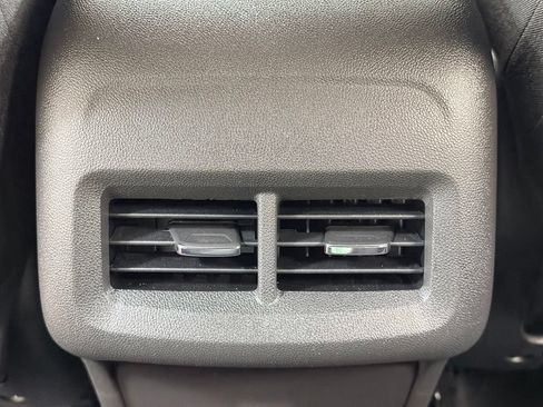 Used 2024 GMC Terrain SLE w/ Driver Convenience Package FWD image 24