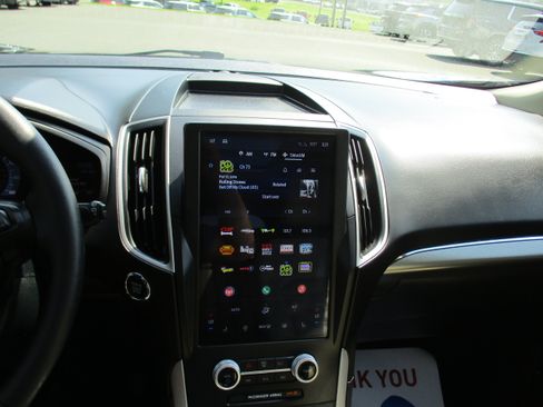 Used 2022 Ford Edge SEL w/ Convenience Package AWD/4WD image 18