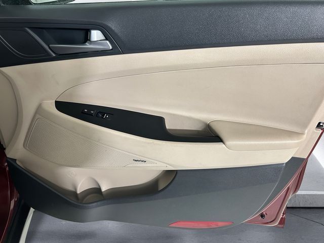 Used 2017 Hyundai Tucson Limited w/ Limited Ultimate Package 03 FWD image 15
