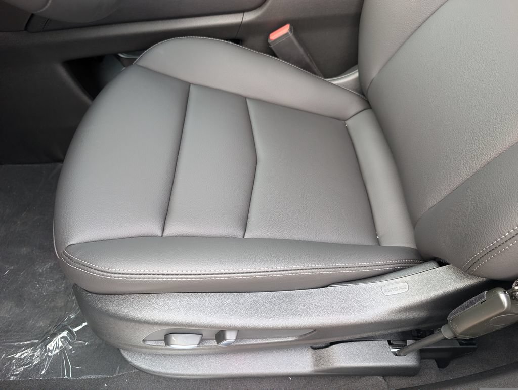 New 2026 Cadillac XT5 Luxury FWD image 12