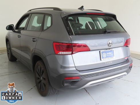 Certified 2024 Volkswagen Taos S w/ MDO Package image 7