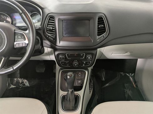 Used 2018 Jeep Compass Latitude w/ Popular Equipment Group image 24