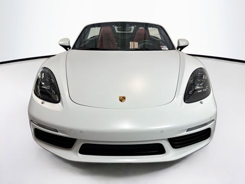 Used 2022 Porsche 718 Boxster S image 6