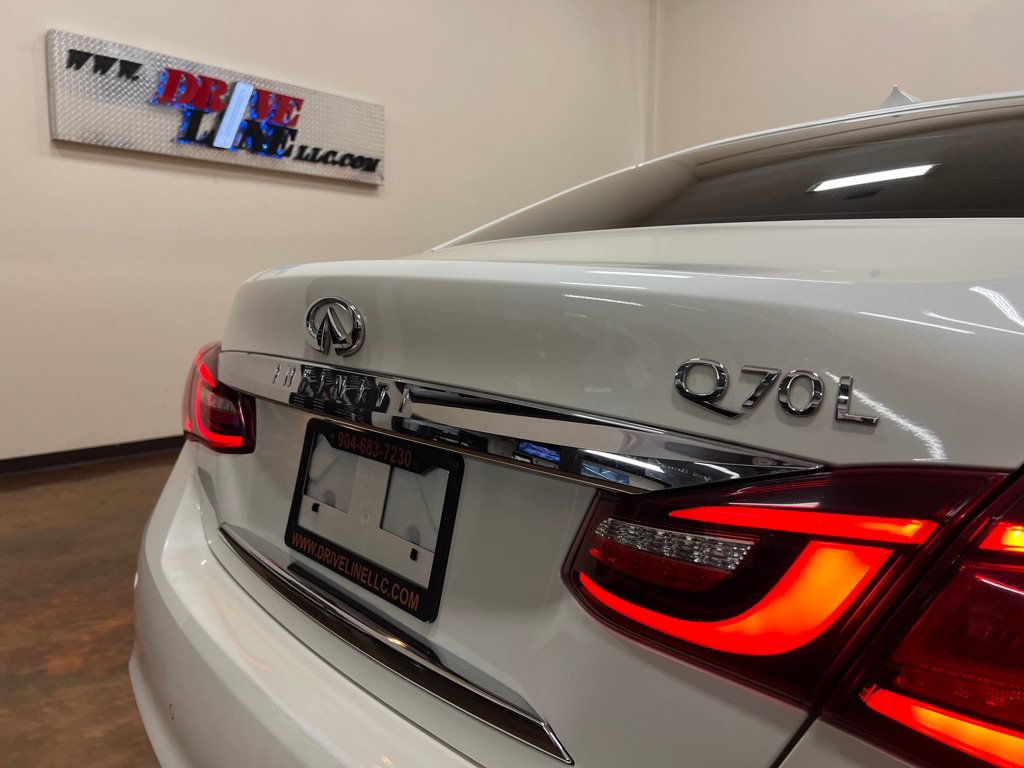 Used 2018 INFINITI Q70 L 3.7 RWD image 53
