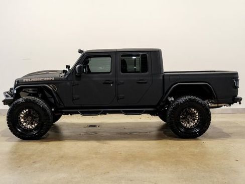 Used 2025 Jeep Gladiator Rubicon w/ Safety Group AWD/4WD image 51