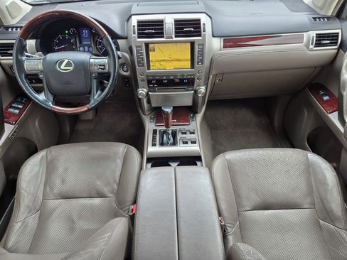 Used 2010 Lexus GX 460 Premium image 18