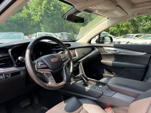 Used 2019 Cadillac XT5 Luxury AWD/4WD image 10