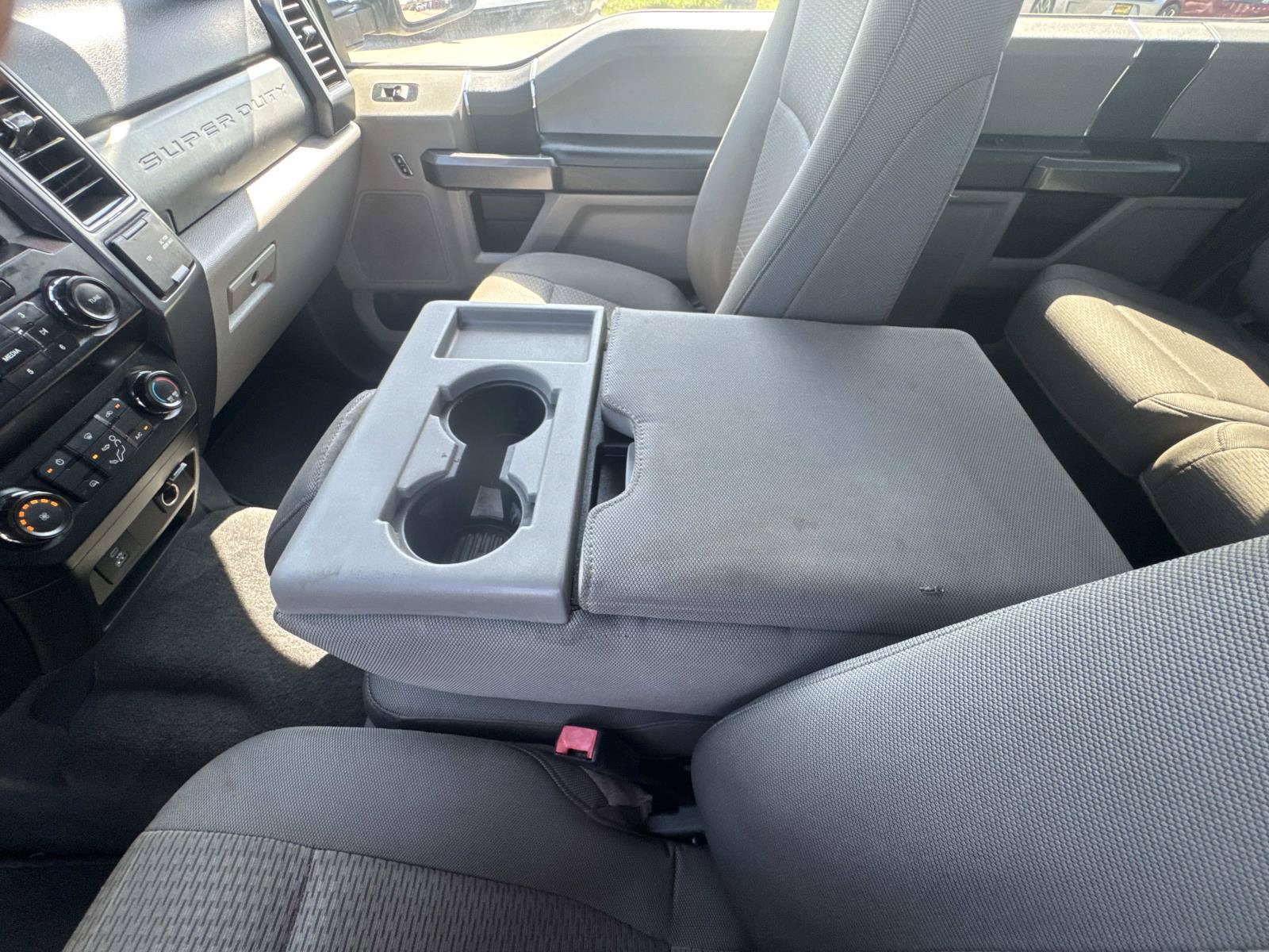 Used 2022 Ford F250 XLT AWD/4WD image 24