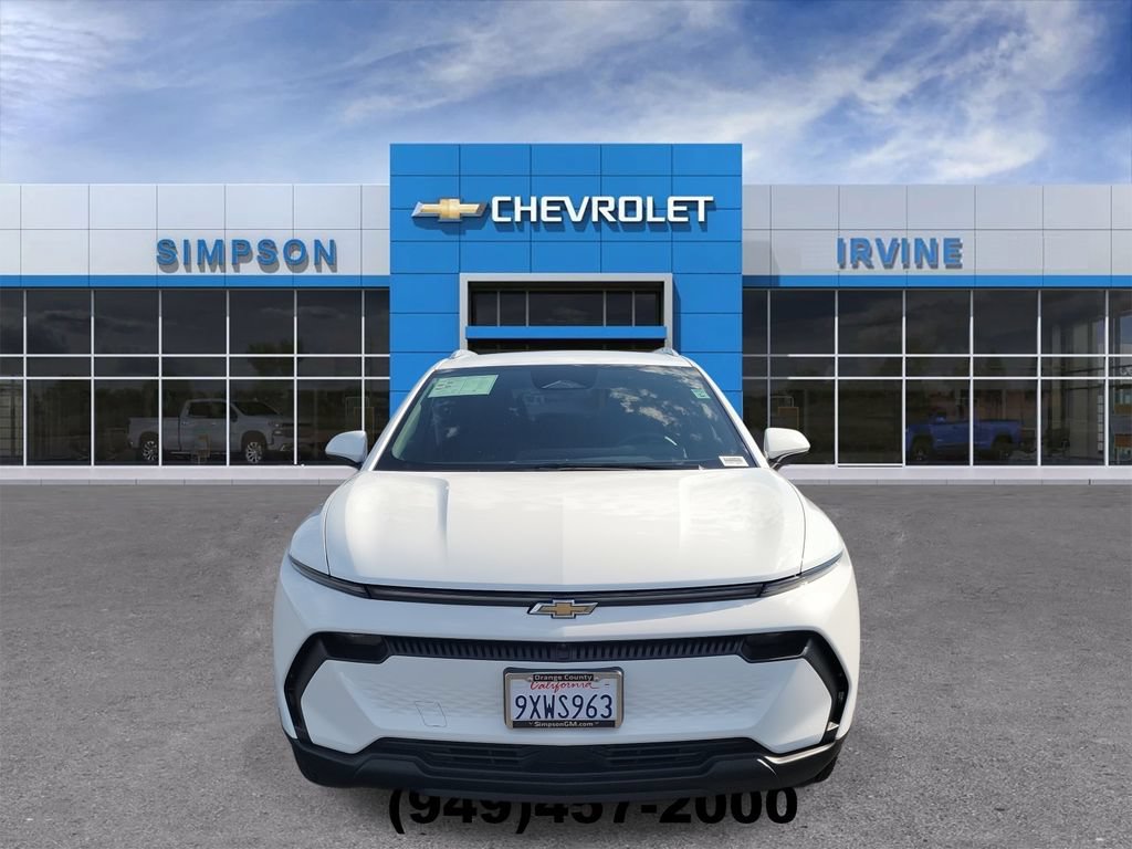 Used 2026 Chevrolet Equinox EV LT FWD image 3