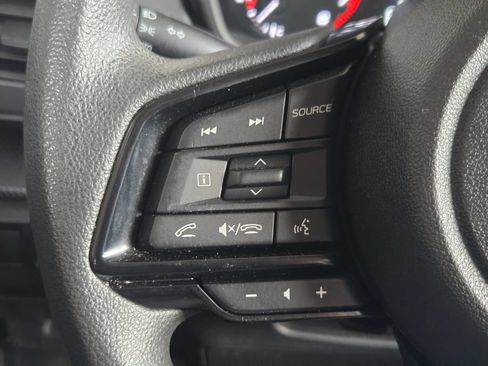 Used 2024 Subaru Crosstrek 2.0i AWD/4WD image 9
