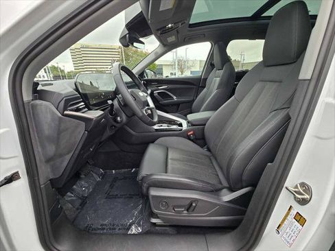 Certified 2025 Audi Q5 Premium w/ Premium Plus AWD/4WD image 31