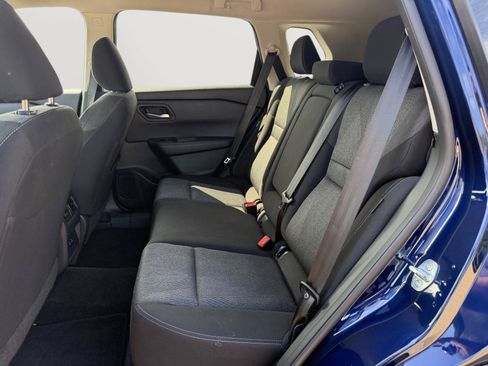 Used 2024 Nissan Rogue SV AWD/4WD image 20