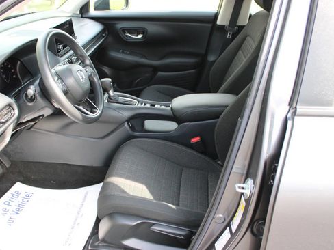 Used 2024 Honda HR-V LX image 7