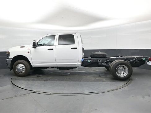 New 2026 RAM 3500 Tradesman w/ Chrome Appearance Group image 7