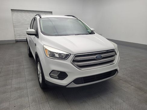 Used 2018 Ford Escape SE image 14