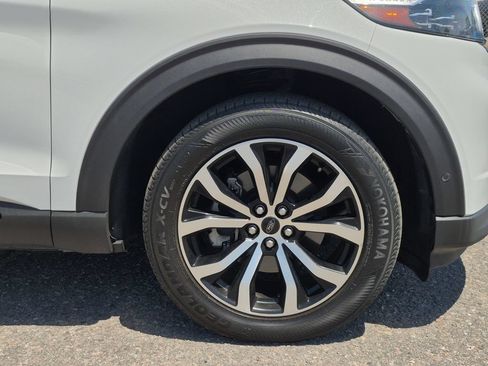 Used 2020 Ford Explorer ST w/ Premium Technology Package AWD/4WD image 18