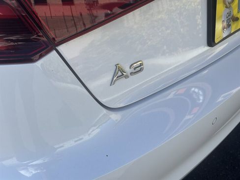 Used 2016 Audi A3 e-tron Premium w/ 17" Wheel Package image 7