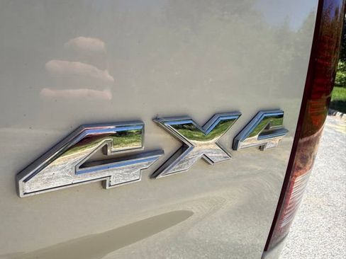 Used 2010 Dodge Ram 1500 Truck SLT w/ Big Horn Regional Pkg AWD/4WD image 7