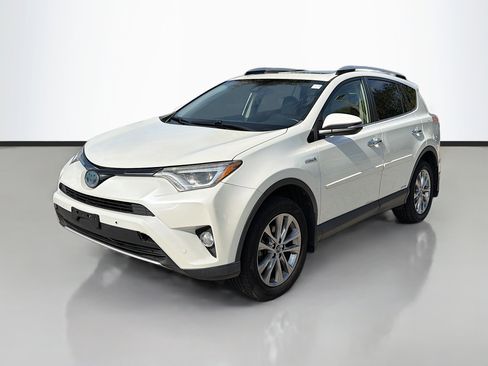 Used 2016 Toyota RAV4 Limited image 7