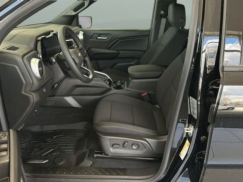 New 2026 Chevrolet Colorado LT image 8