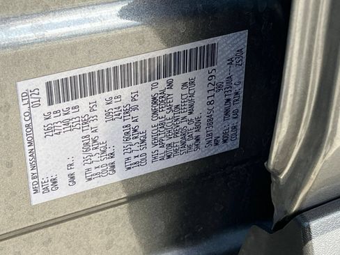 Used 2025 Nissan Rogue SV AWD/4WD image 31