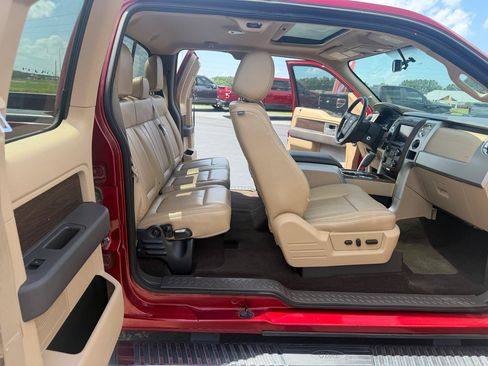 Used 2014 Ford F150 Lariat w/ Lariat Chrome Package RWD image 17