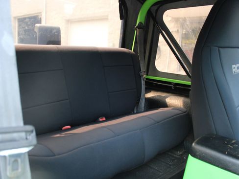 Used 1999 Jeep Wrangler SE AWD/4WD image 19