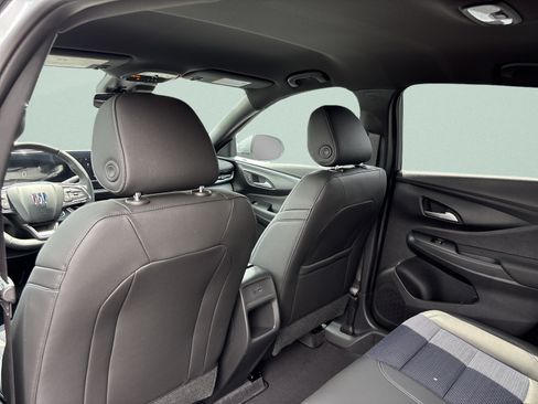 New 2026 Buick Envista Preferred w/ Convenience I Package FWD image 17