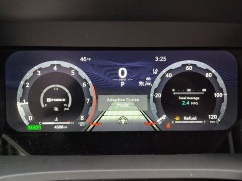 Used 2024 Toyota Tacoma TRD Off-Road AWD/4WD image 23