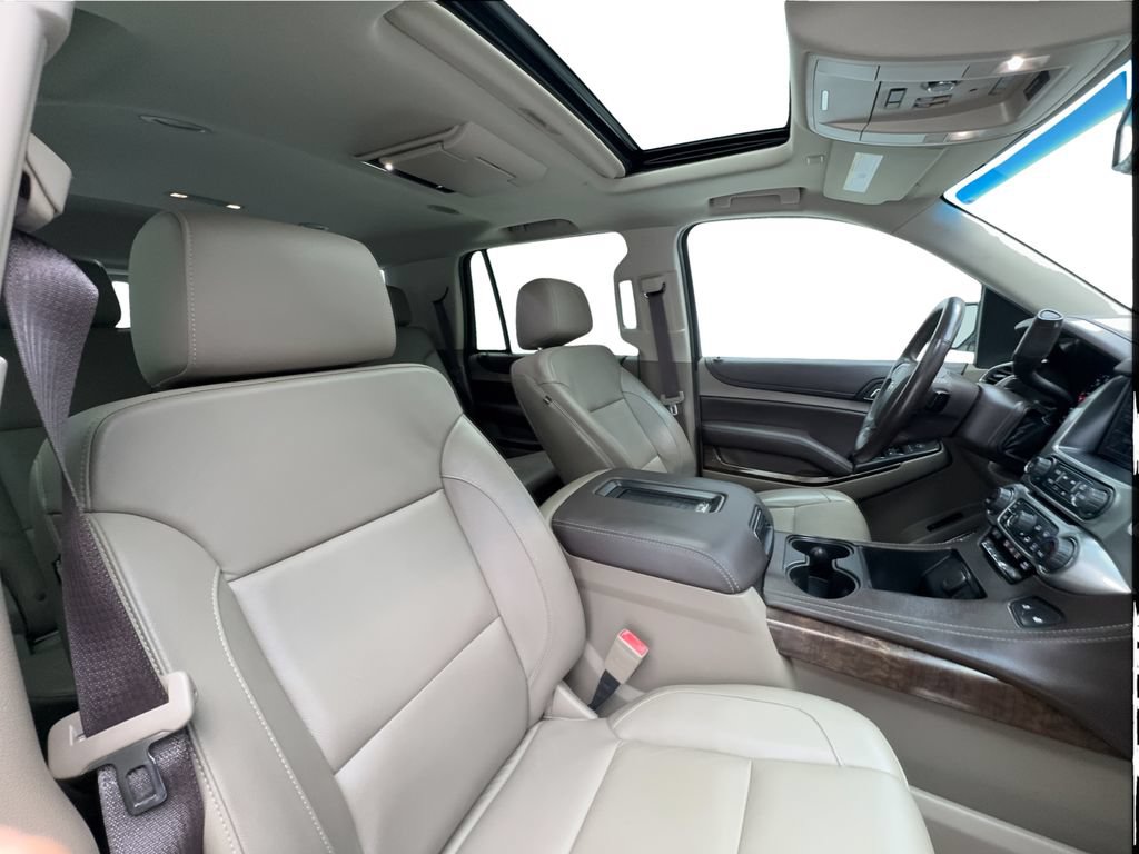 Used 2017 Chevrolet Tahoe LT w/ LT Signature Package RWD image 34