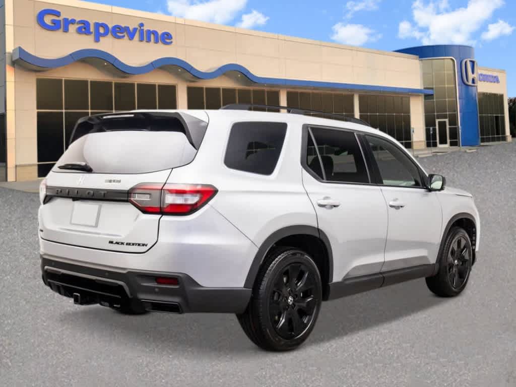 New 2026 Honda Pilot Black Edition image 5