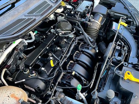 Used 2018 Ford EcoSport SES image 33