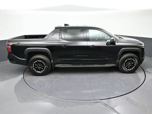 Used 2026 Chevrolet Silverado EV Trail Boss w/ Plus Package AWD/4WD image 21