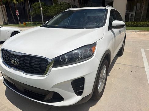 Used 2020 Kia Sorento LX w/ LX I4 Convenience Package FWD image 6