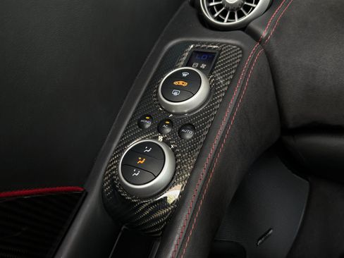 Used 2015 McLaren 650S Spider RWD image 44