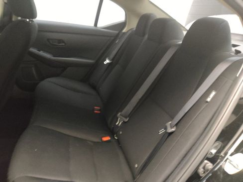 Used 2025 Nissan Sentra S FWD image 18