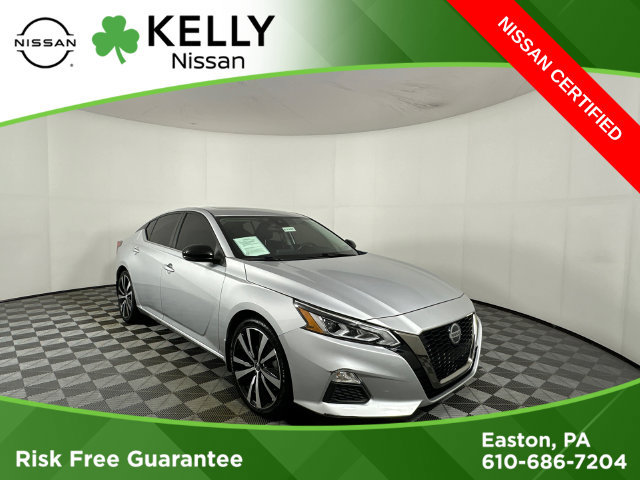 Certified 2021 Nissan Altima 2.5 SR w/ SR Premium Package FWD image 1