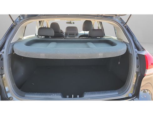 Used 2017 Kia Forte LX image 15