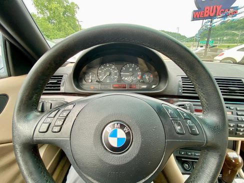 Used 2006 BMW 325Ci Convertible RWD image 11